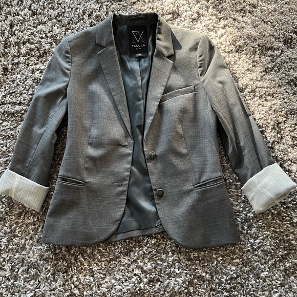 Aritzia Talula blazer - Picture 1 of 5